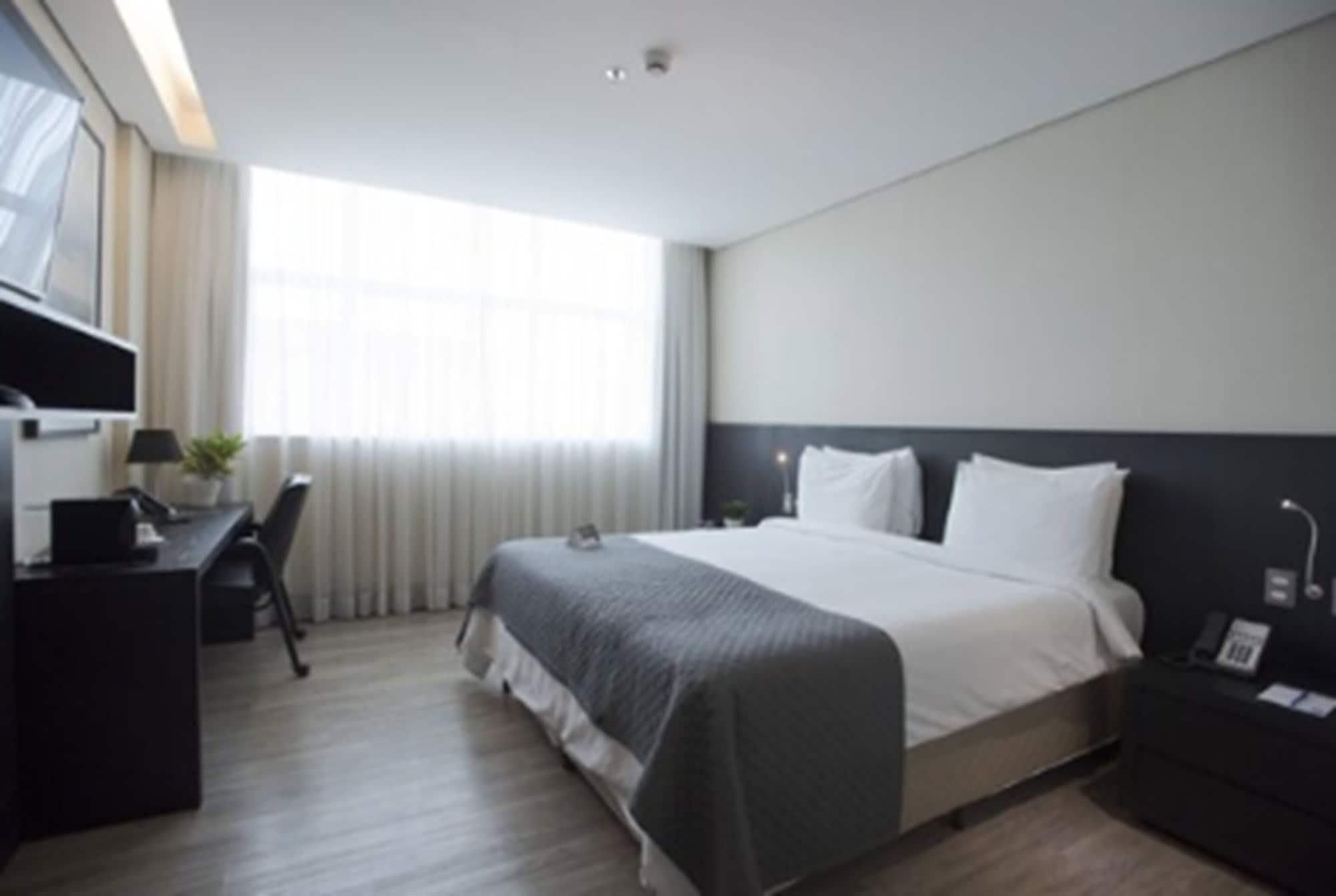 Tryp By Wyndham Belo Horizonte Savassi Hotel Buitenkant foto